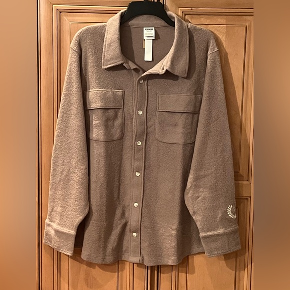 NWT PINK VS Reverse Fleece Shacket - Picture 3 of 9